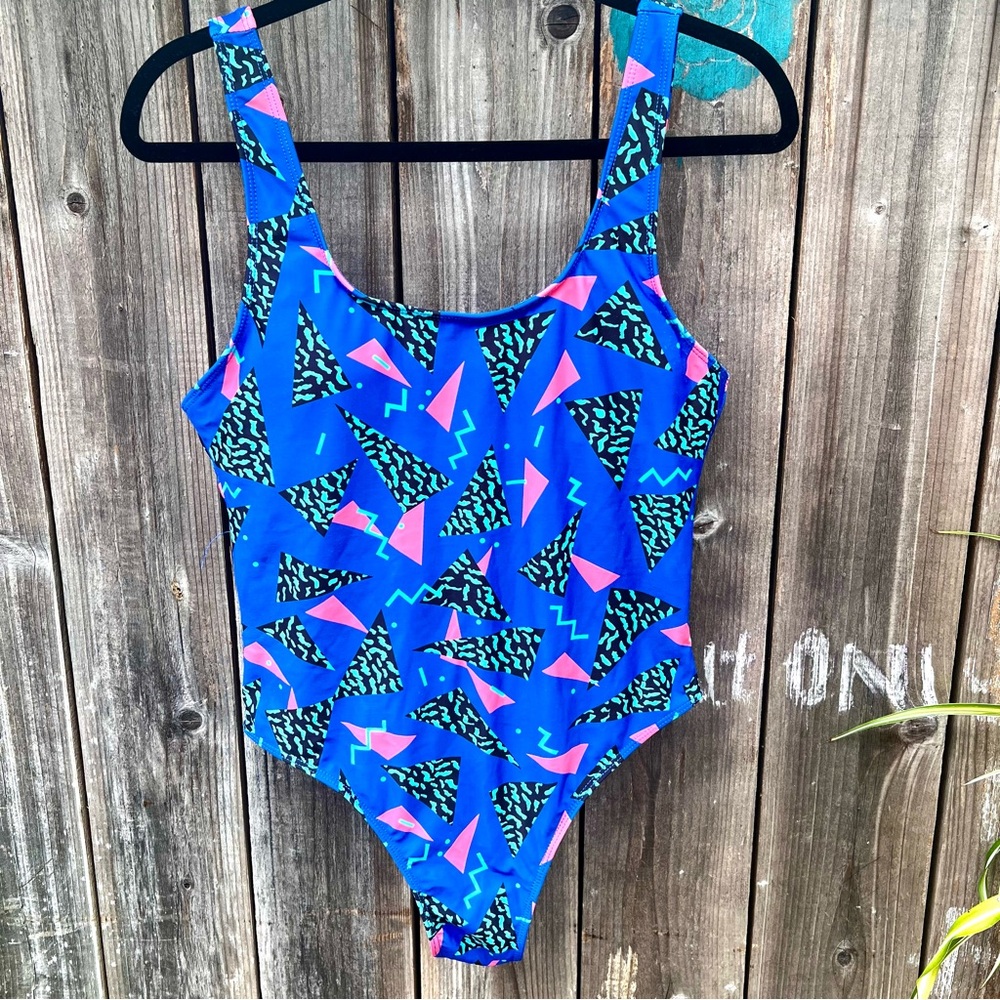 Geo-Pattern Scoop One-Piece Swimsuit in Electric Blue